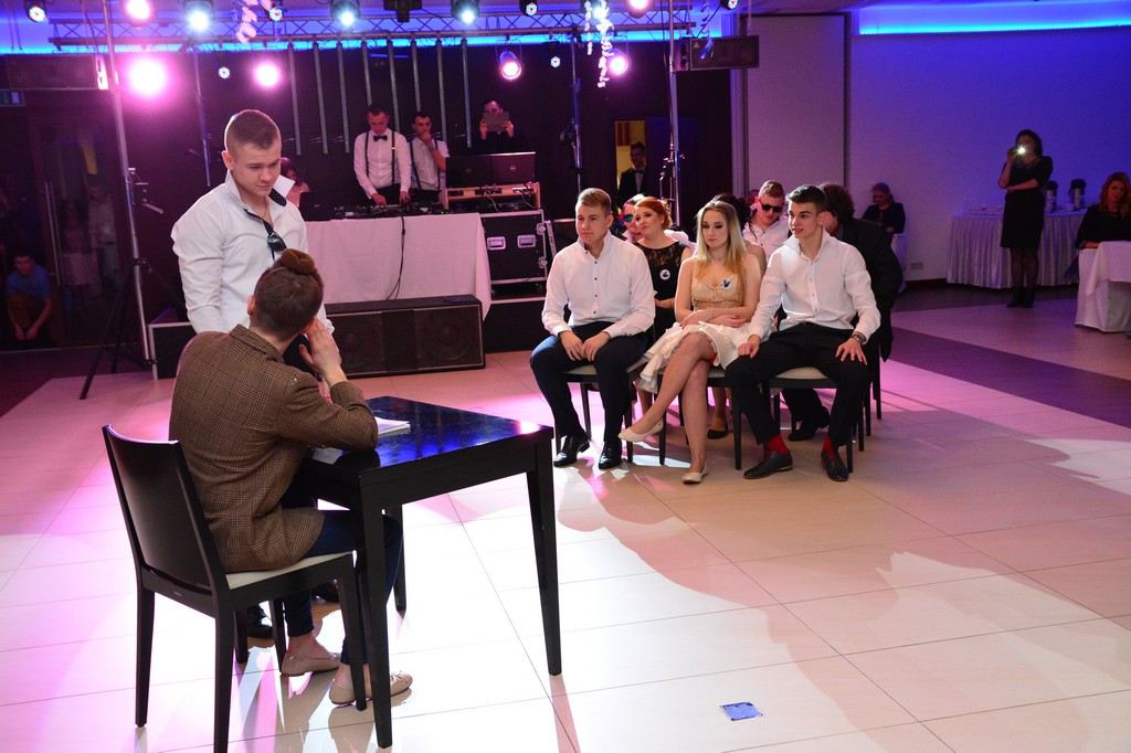 Studniówki 2016: Bal maturalny Zespołu Szkół Ekonomicznych w Brzegu [galerie zdjęć]