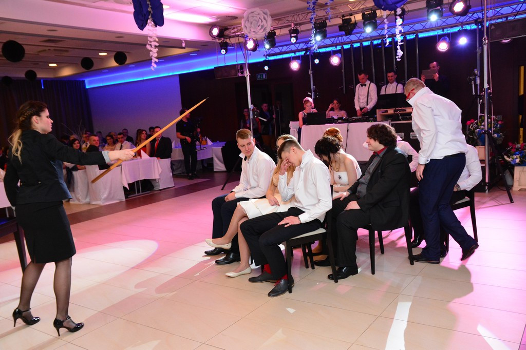 Studniówki 2016: Bal maturalny Zespołu Szkół Ekonomicznych w Brzegu [galerie zdjęć]