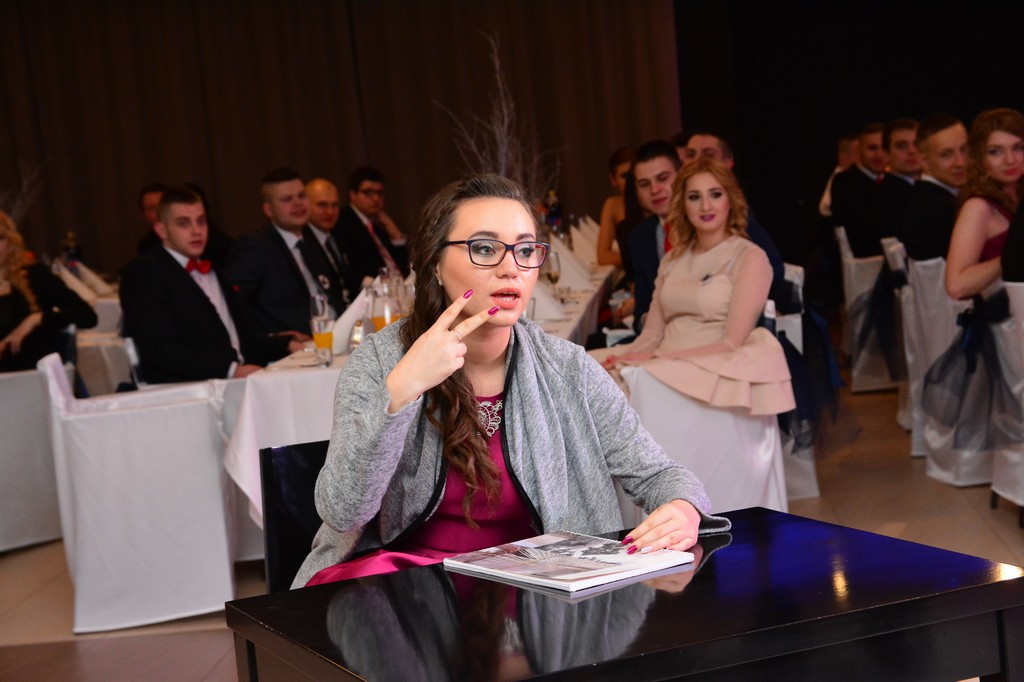 Studniówki 2016: Bal maturalny Zespołu Szkół Ekonomicznych w Brzegu [galerie zdjęć]