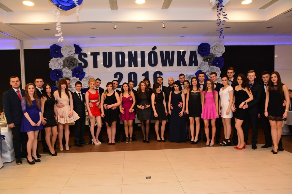 Studniówki 2016: Bal maturalny Zespołu Szkół Ekonomicznych w Brzegu [galerie zdjęć]