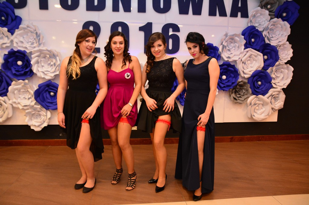 Studniówki 2016: Bal maturalny Zespołu Szkół Ekonomicznych w Brzegu [galerie zdjęć]