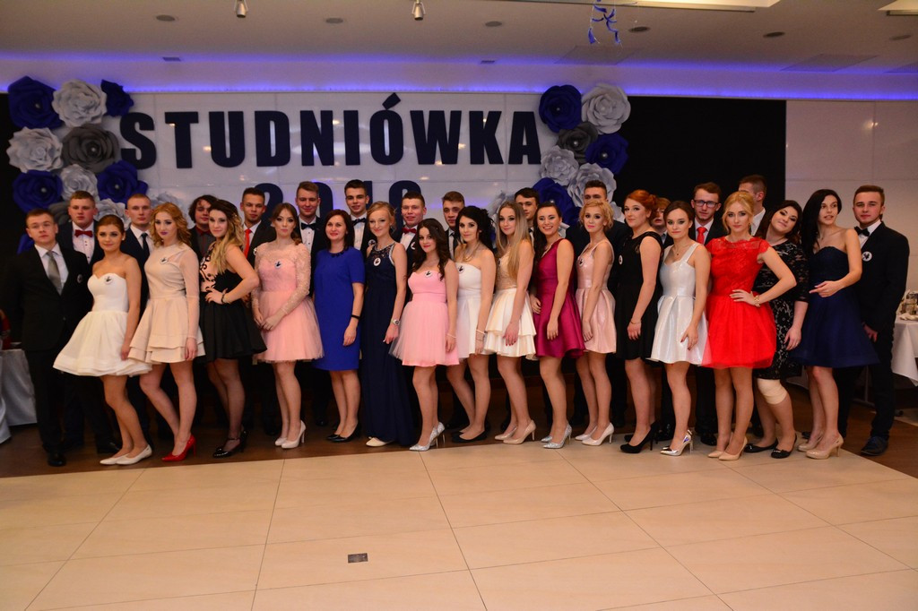 Studniówki 2016: Bal maturalny Zespołu Szkół Ekonomicznych w Brzegu [galerie zdjęć]