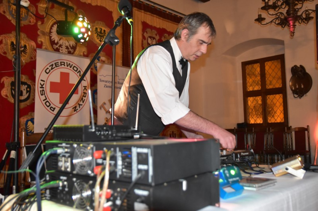 Bal Charytatywny w Brzegu - to już tradycja [galeria zdjęć]