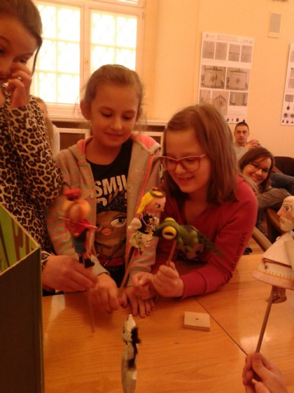 Ferie w Bibliotece Publicznej w Łosiowie
