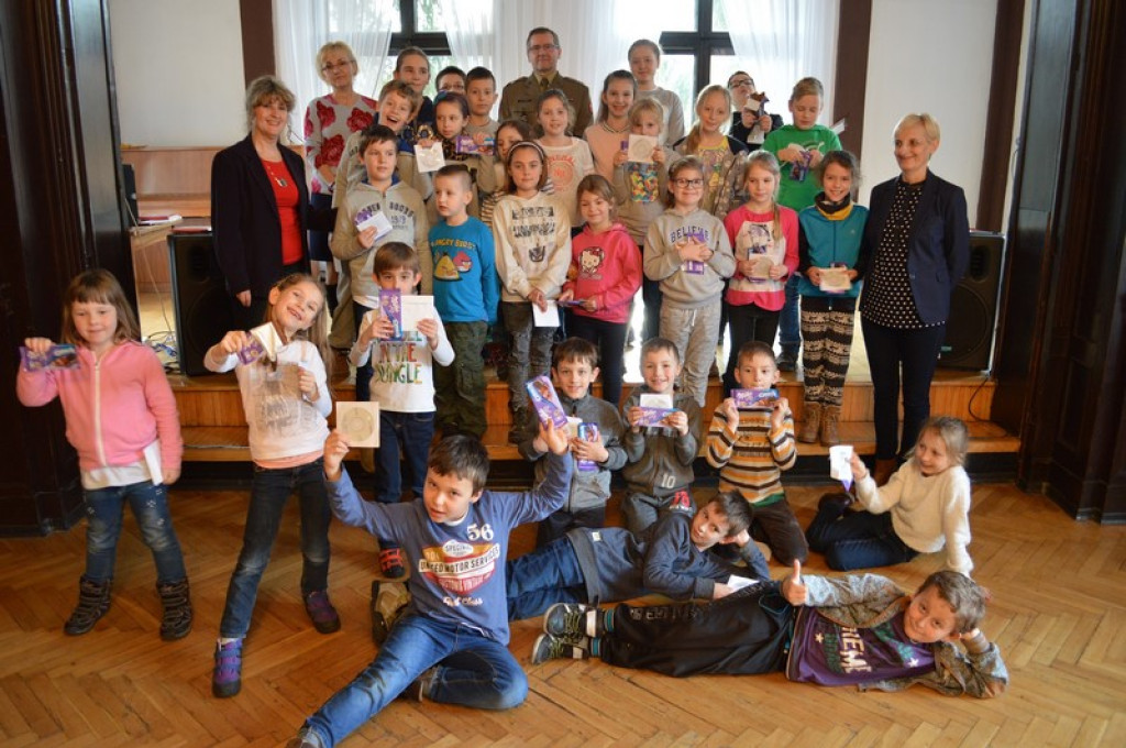 NA SAPERSKIM ZIMOWISKU  DZIECI SIĘ NIE NUDZĄ ! (NIE MARUDZĄ!)