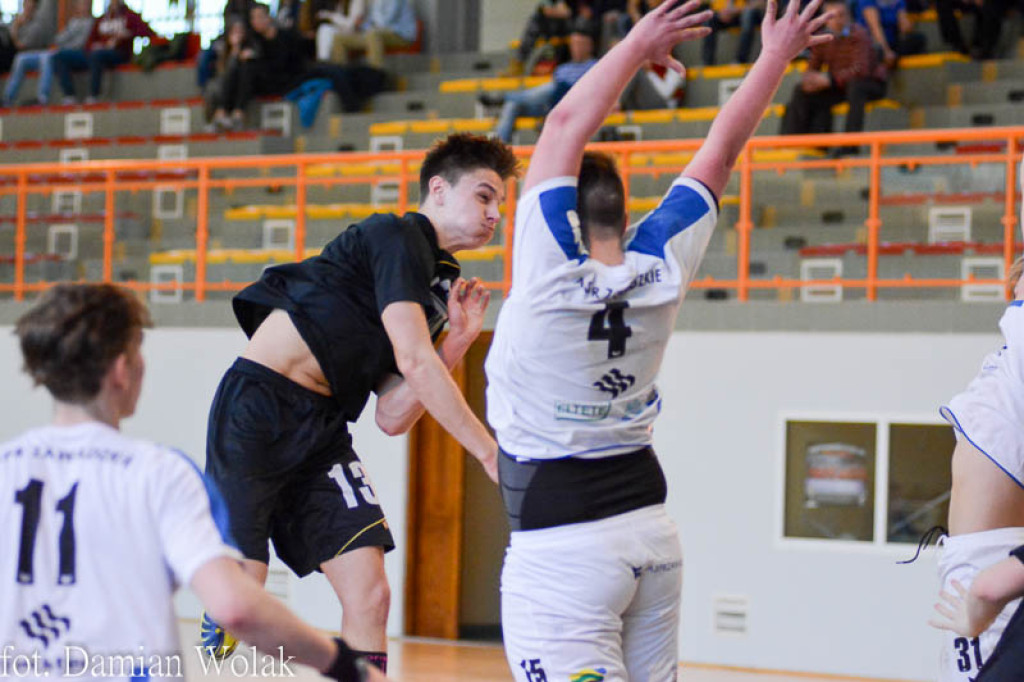 Juniorzy Mł. Olimpu Grodków przegrywają z ASPR Zawadzkie (Relacja i foto)