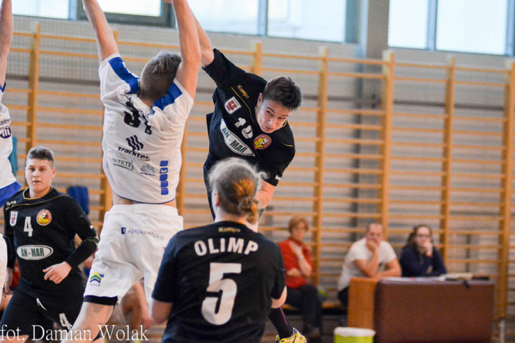Juniorzy Mł. Olimpu Grodków przegrywają z ASPR Zawadzkie (Relacja i foto)