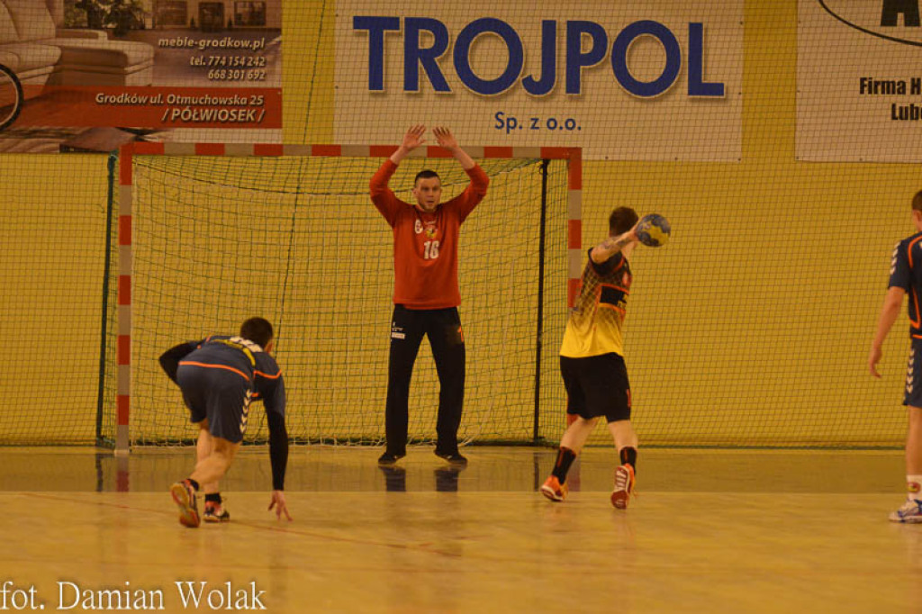 Przegrana Olimpu Grodków z Liderem