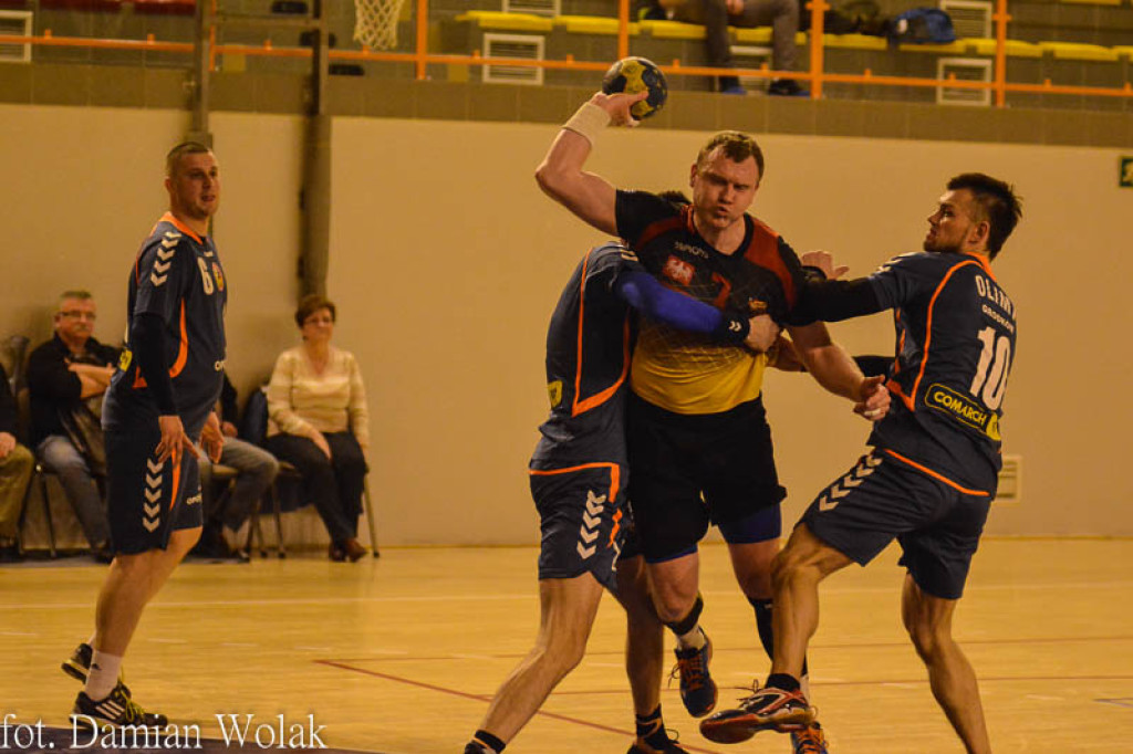 Przegrana Olimpu Grodków z Liderem