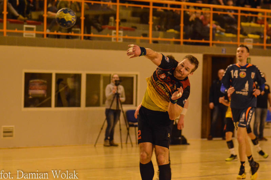 Przegrana Olimpu Grodków z Liderem