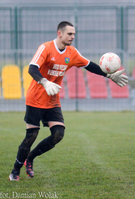 Wygrana LZS Starowice w derbach Powiatu Brzeskiego