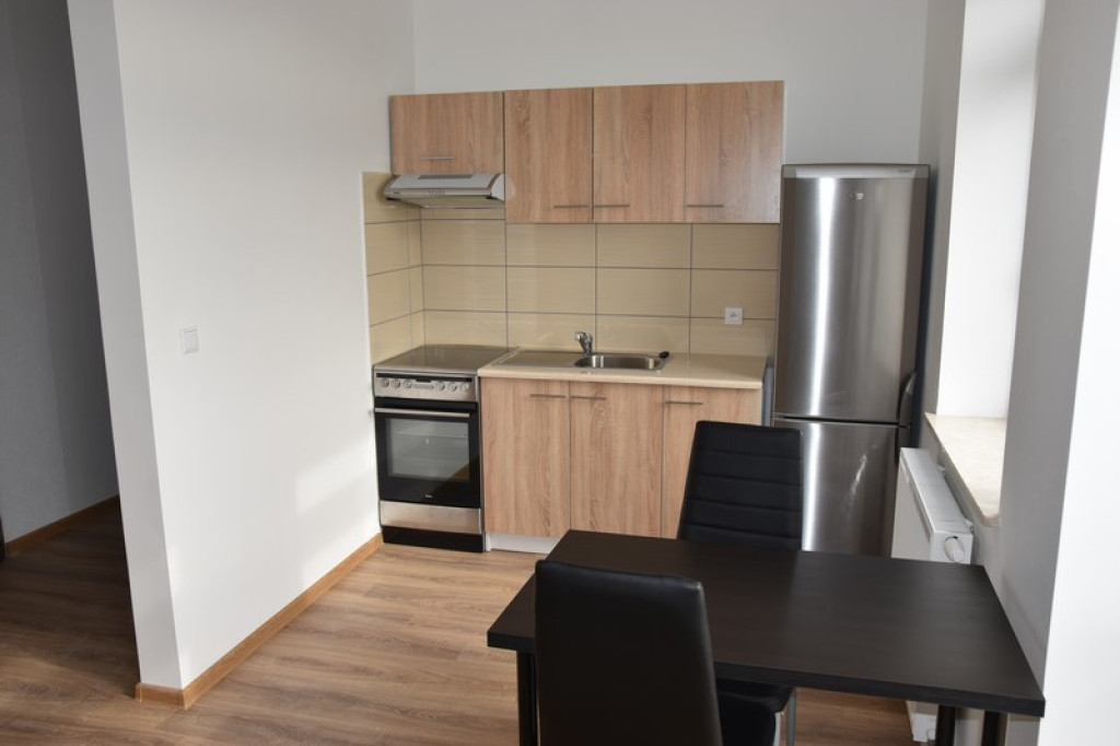 Stara winiarnia w podziemiach willi Molla. Mury przetrwały do dziś