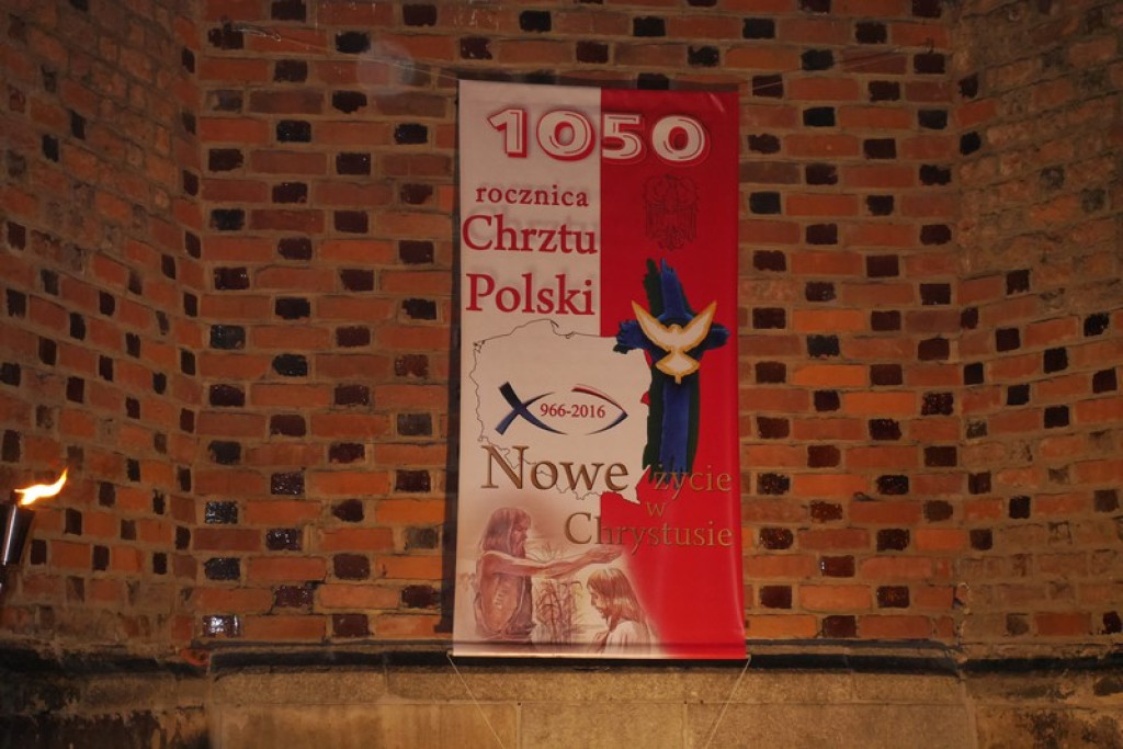 XVI Droga Krzyżowa w Brzegu [fotorelacja]