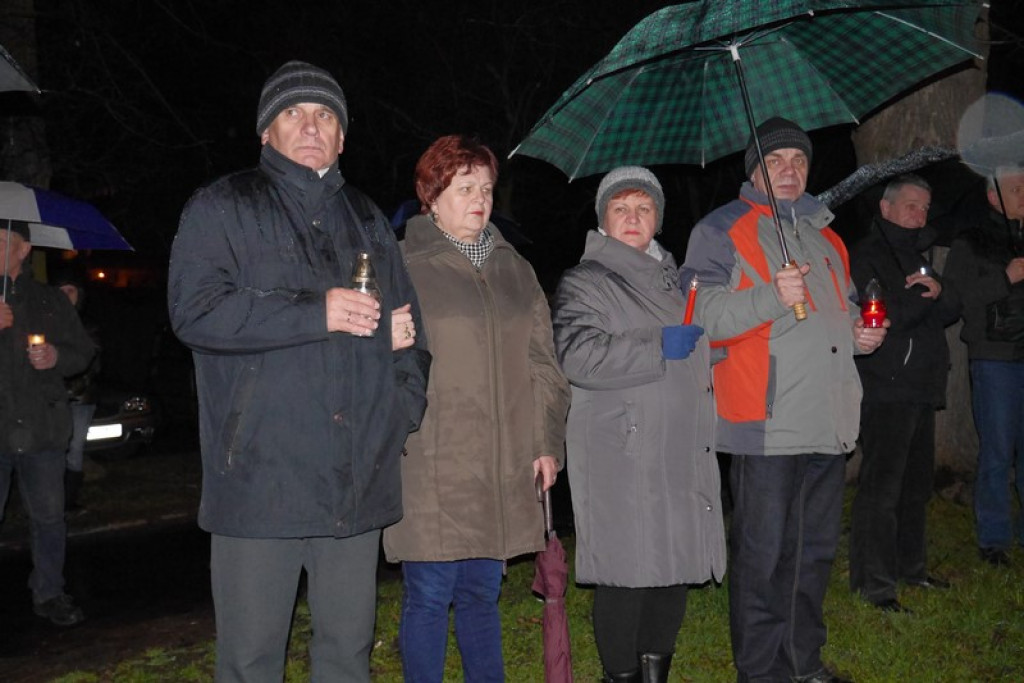 XVI Droga Krzyżowa w Brzegu [fotorelacja]