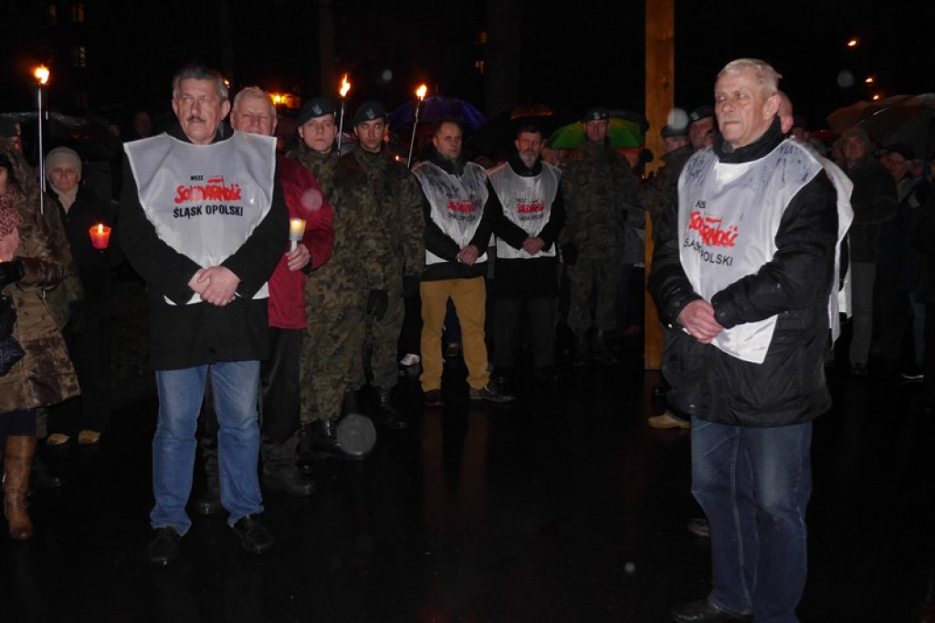 XVI Droga Krzyżowa w Brzegu [fotorelacja]