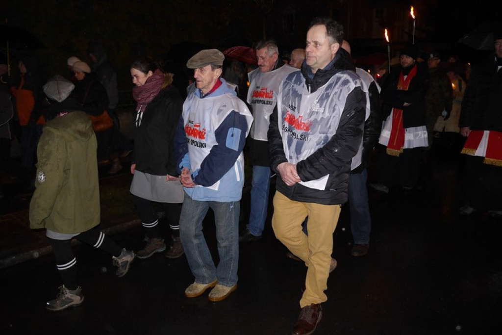 XVI Droga Krzyżowa w Brzegu [fotorelacja]