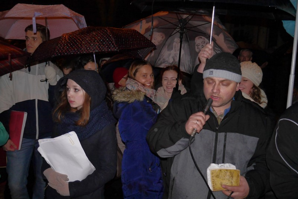 XVI Droga Krzyżowa w Brzegu [fotorelacja]