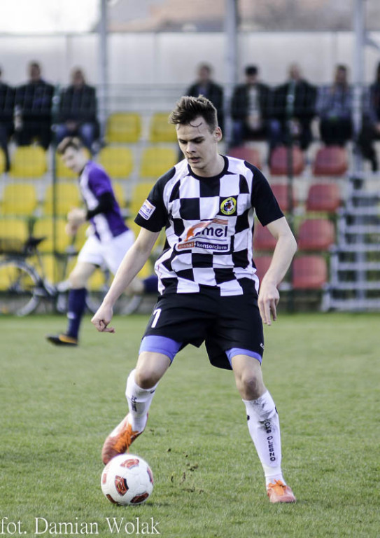 Bezbramkowy remis LZS Starowice z OKS Olesno w meczu IV Ligi