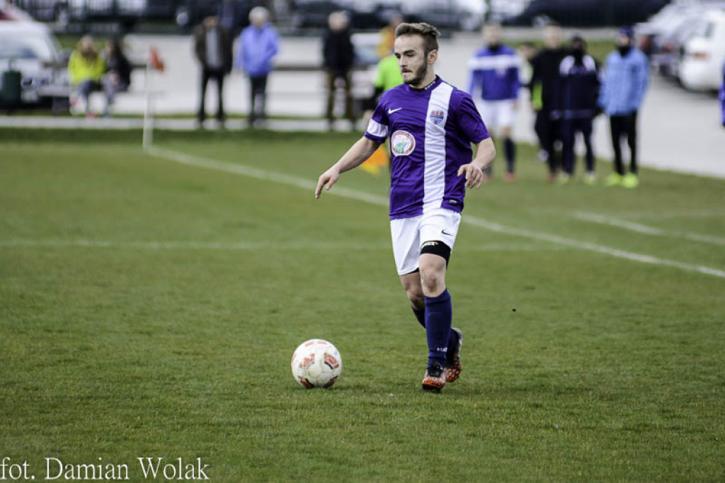 Bezbramkowy remis LZS Starowice z OKS Olesno w meczu IV Ligi