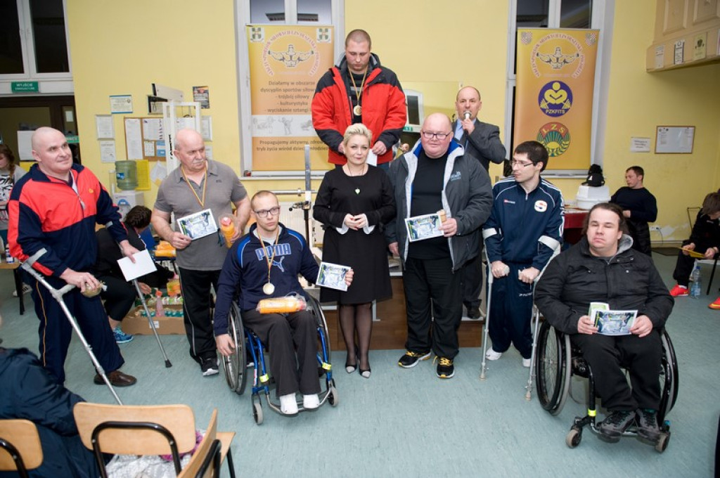 Sekcję Sportów Siłowych LZS Olszanka-Pogorzela powitała wiosnę