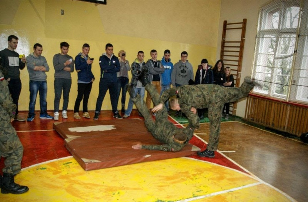 Dzień Logistyka w Zespole Szkół Budowlanych [zdjęcia + wideo]