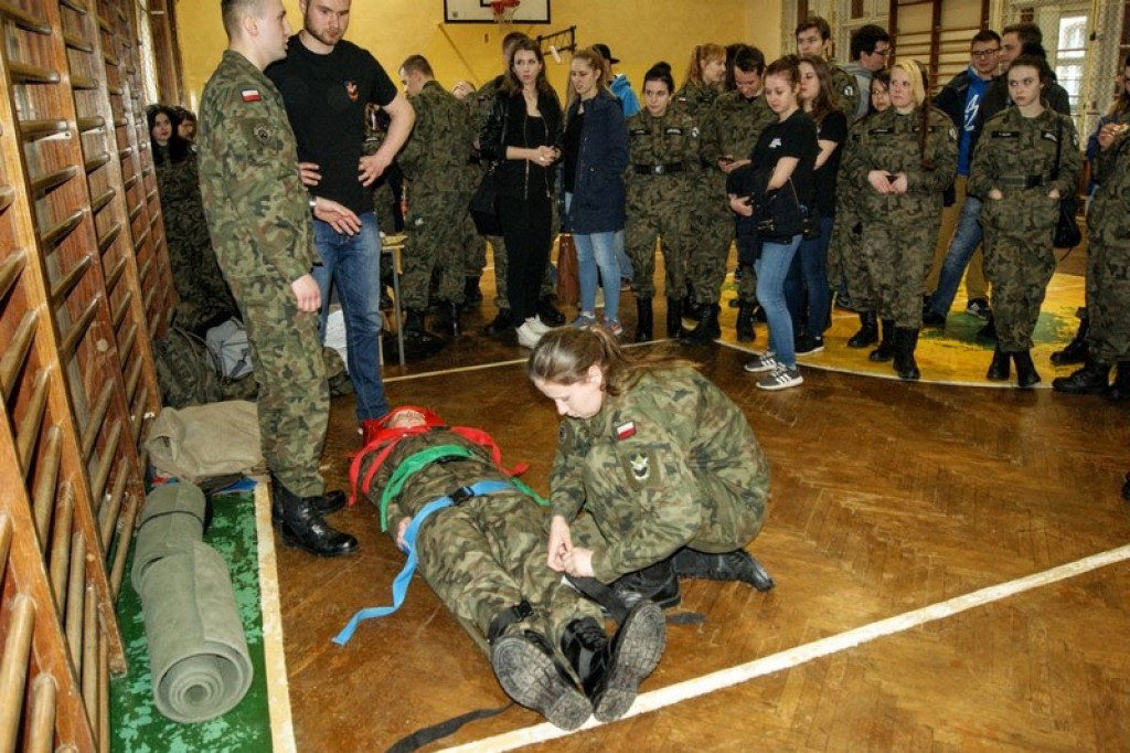 Dzień Logistyka w Zespole Szkół Budowlanych [zdjęcia + wideo]