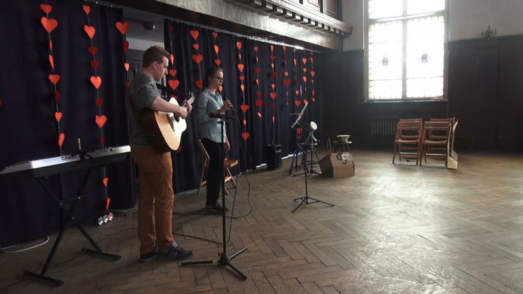 Pomoc bez granic. Koncert charytatywny w I LO w Brzegu