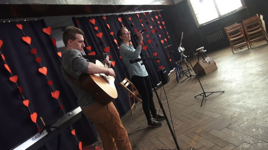 Pomoc bez granic. Koncert charytatywny w I LO w Brzegu