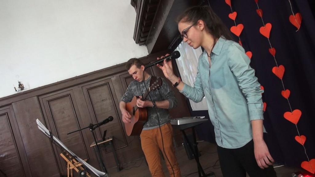 Pomoc bez granic. Koncert charytatywny w I LO w Brzegu