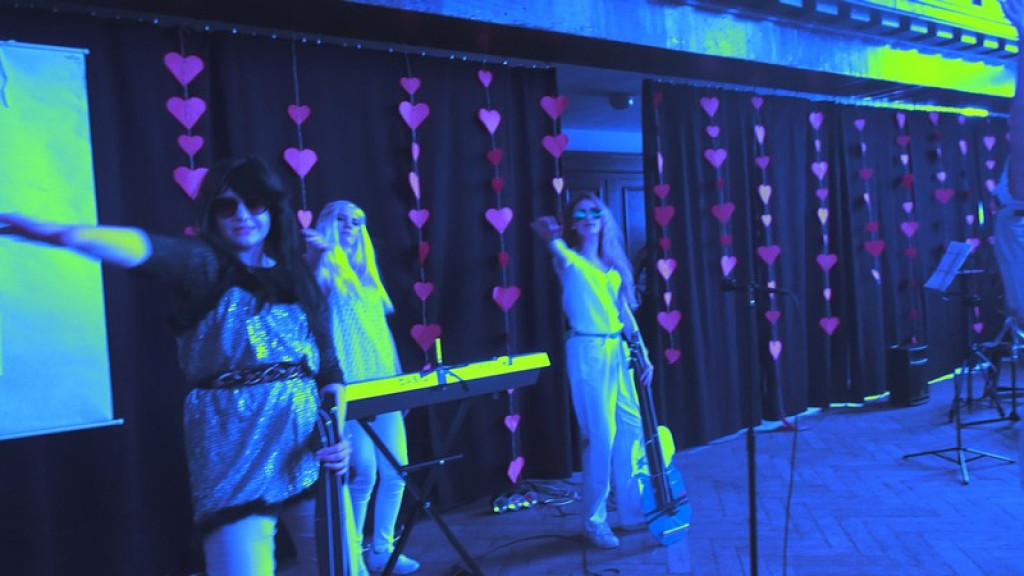 Pomoc bez granic. Koncert charytatywny w I LO w Brzegu