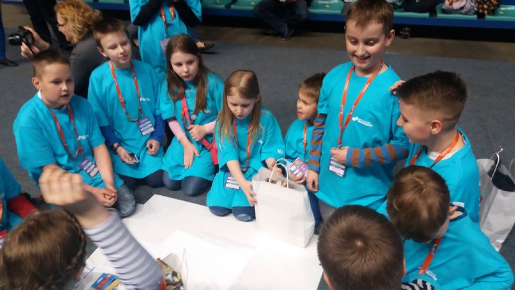 UCZNIOWIE Z NSP ŚW. TOMASZA Z AKWINU ZDOBYLI I MIEJSCE NA OGÓLNOPOLSKIEJ OLIMPIADZIE KREATYWNOŚCI