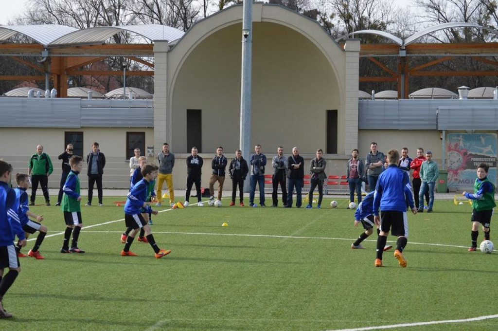 Konferencja trenerów piłki nożnej w Brzegu za nami