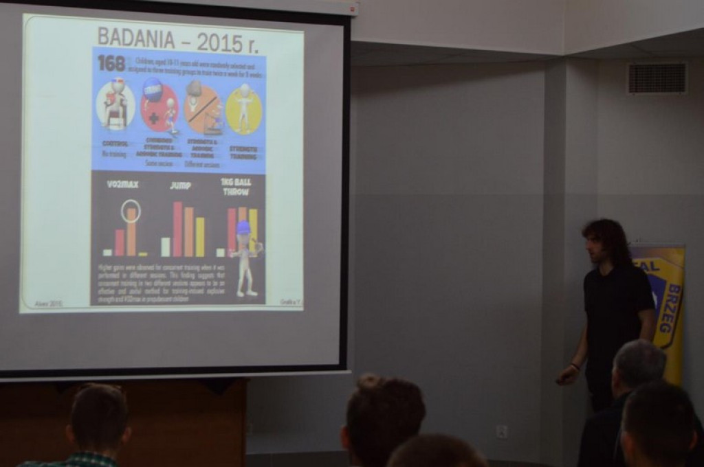 Konferencja trenerów piłki nożnej w Brzegu za nami