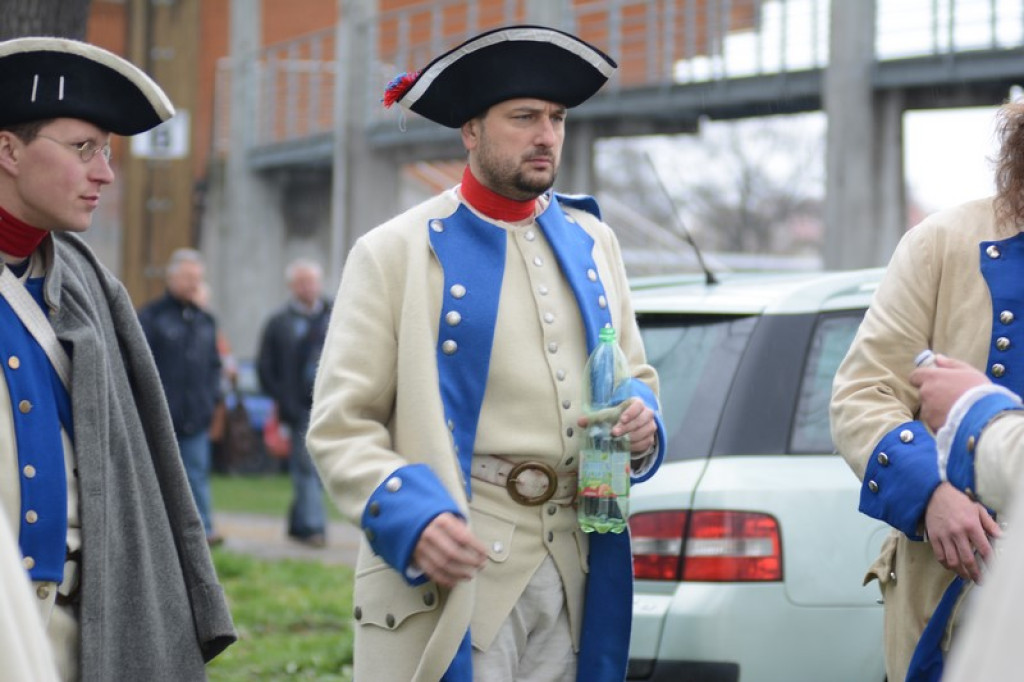 Obozowisko wojsk rekonstrukcyjnych w Brzegu [zdjęcia]