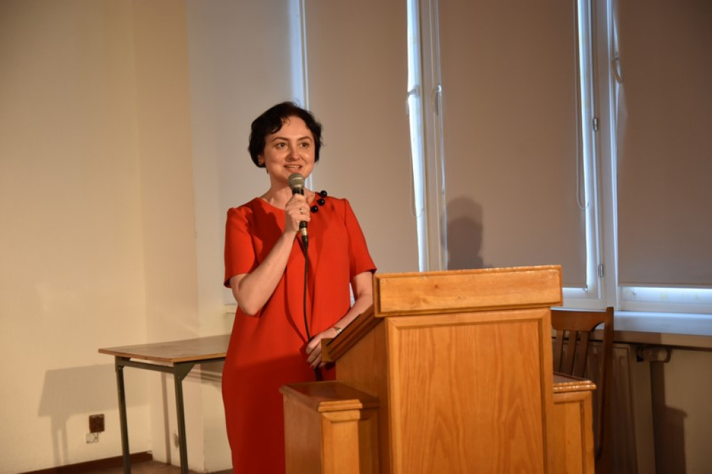 Obchody 25-lecia II LO w Brzegu - Podróż sentymentalna przez ćwierćwiecze