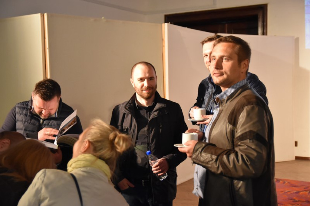 Obchody 25-lecia II LO w Brzegu - Podróż sentymentalna przez ćwierćwiecze