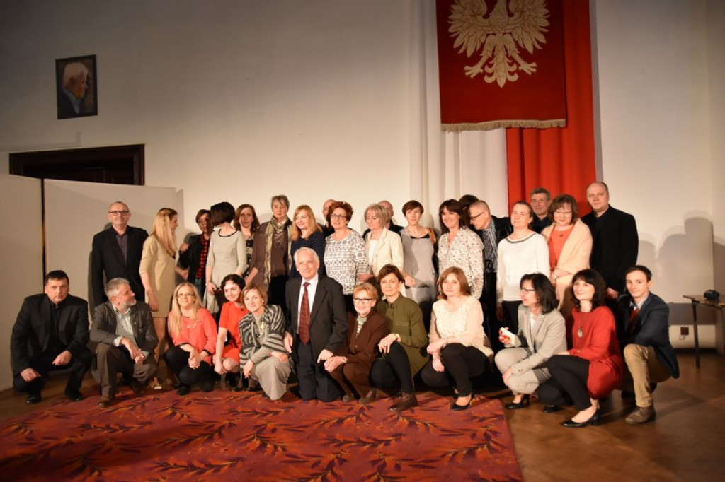 Obchody 25-lecia II LO w Brzegu - Podróż sentymentalna przez ćwierćwiecze