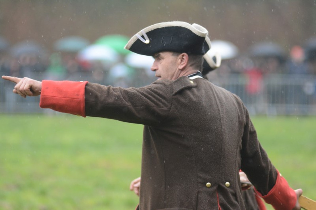 Inscenizacja bitwy pod Małujowicami [galeria zdjęć + wideo]