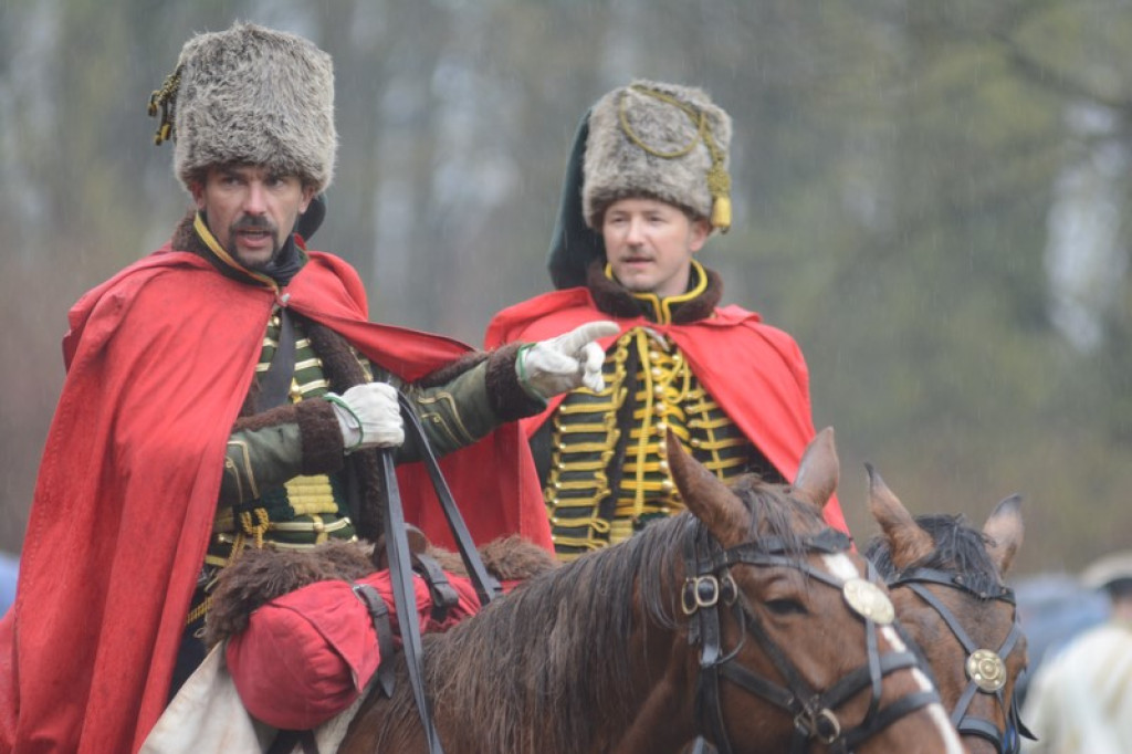 Inscenizacja bitwy pod Małujowicami [galeria zdjęć + wideo]