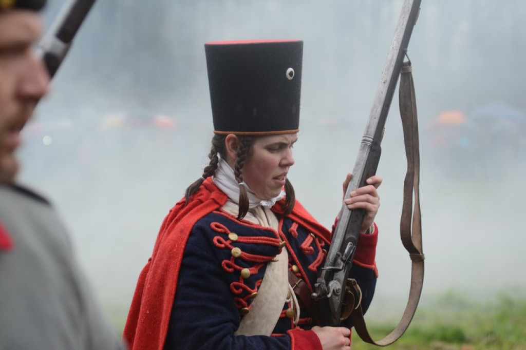 Inscenizacja bitwy pod Małujowicami [galeria zdjęć + wideo]