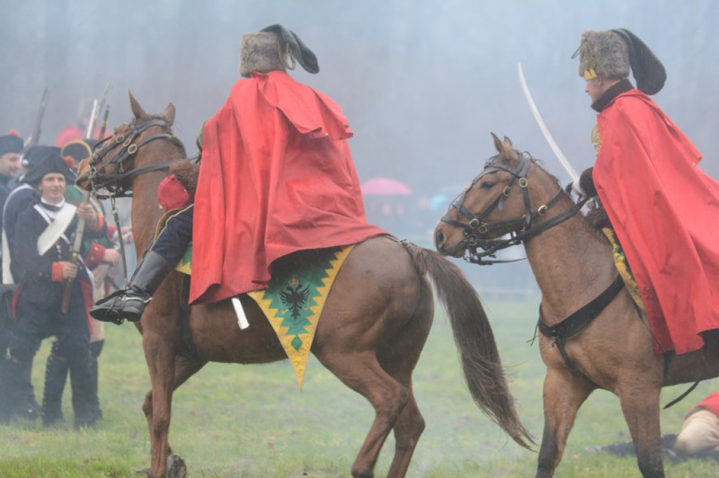 Inscenizacja bitwy pod Małujowicami [galeria zdjęć + wideo]