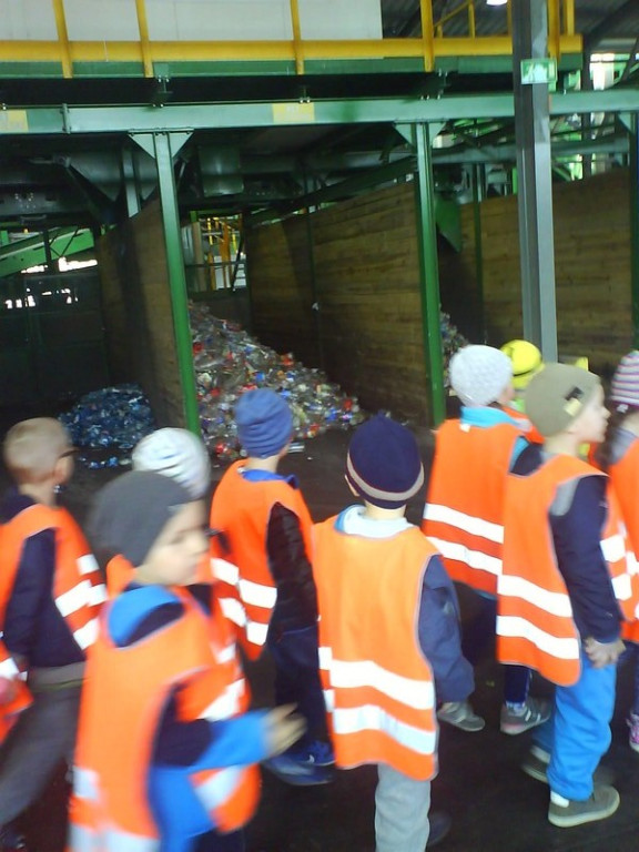 Przedszkolaki z Olszanki z  wizytą w Zakładzie Gospodarowania Odpadami w Gać