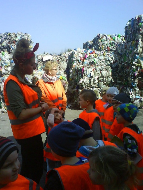 Przedszkolaki z Olszanki z  wizytą w Zakładzie Gospodarowania Odpadami w Gać