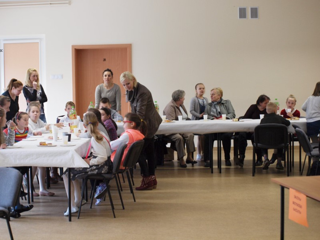 ,,W ŚWIECIE BAŚNI ANDERSENA