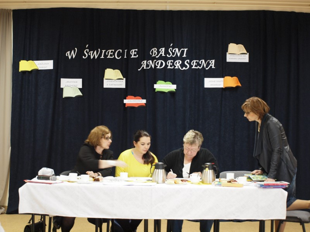 ,,W ŚWIECIE BAŚNI ANDERSENA