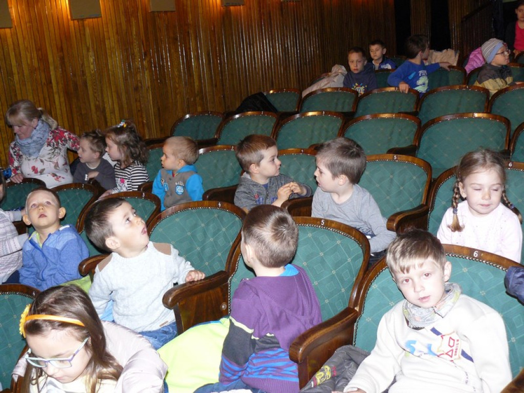 Bliskie wycieczki przedszkolaków z Krzyżowic