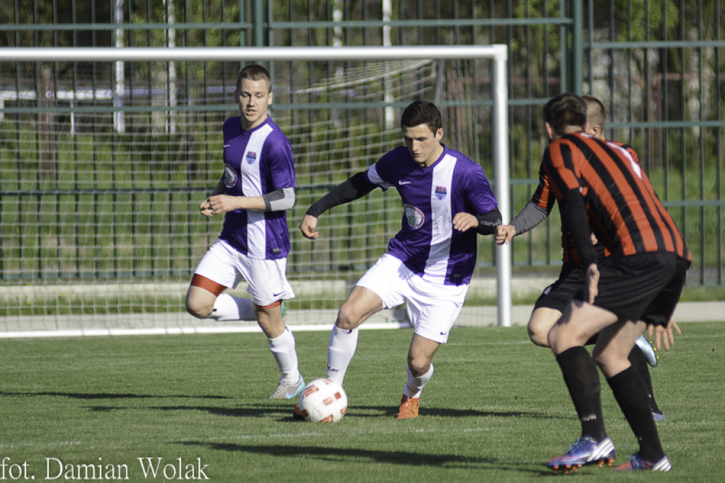 Remis w zaległym meczu. LZS KS Starowice - NKS Start Namysłów