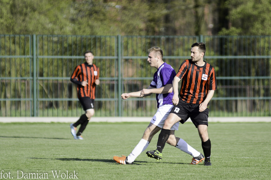 Remis w zaległym meczu. LZS KS Starowice - NKS Start Namysłów