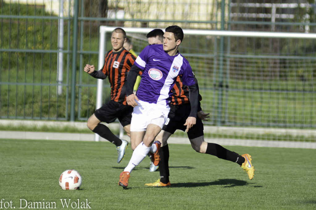 Remis w zaległym meczu. LZS KS Starowice - NKS Start Namysłów