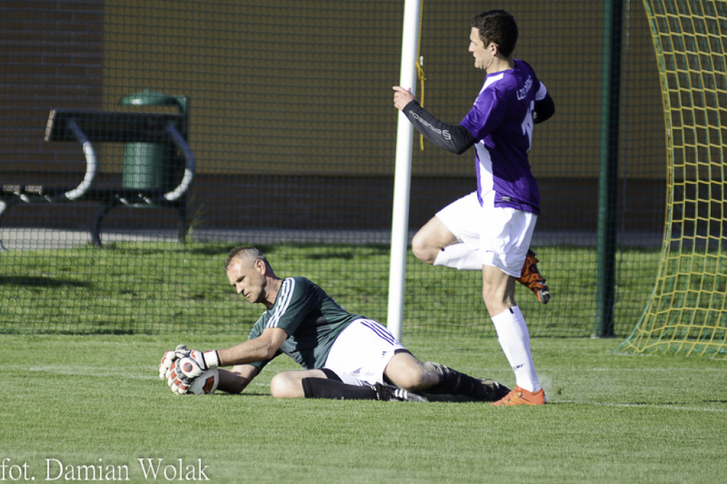 Remis w zaległym meczu. LZS KS Starowice - NKS Start Namysłów